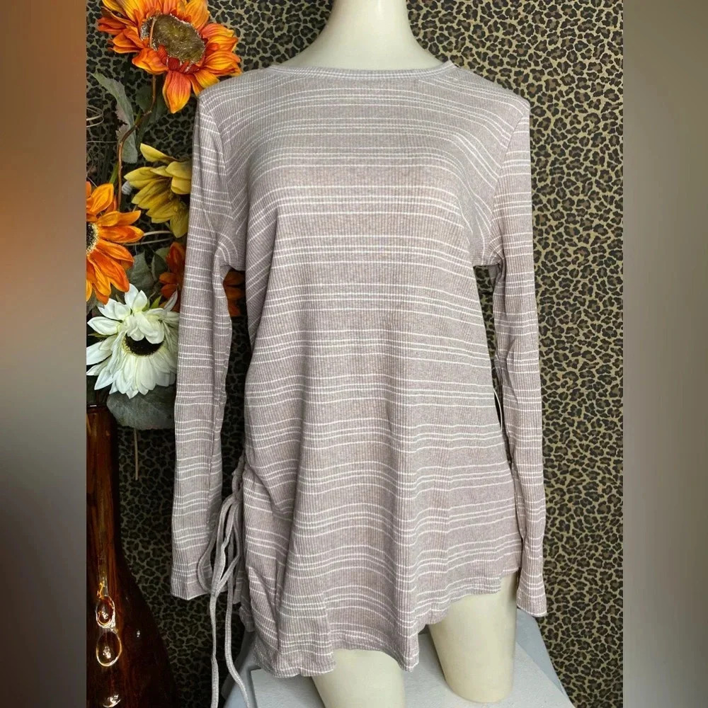 🌴3/$30🌴DOE & RAE Mocha Striped Long Sleeve Side Ruched & Tie Top NWT
